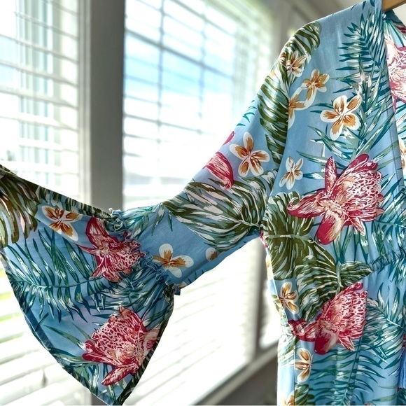 Blue  Island swim coverup or beach dress, 3/4 length sleeves, ruffled - Picture 5 of 11